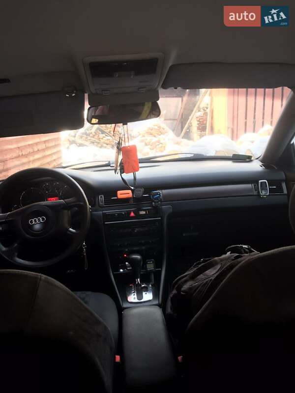 Універсал Audi A6 2000 в Рахові
