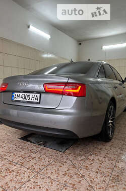 Седан Audi A6 2013 в Звягелі