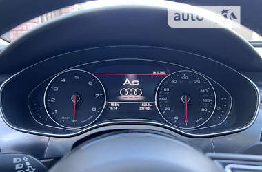 Седан Audi A6 2015 в 