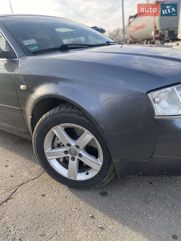 Универсал Audi A6 2003 в Самборе