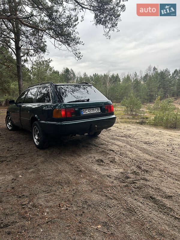 Универсал Audi A6 1997 в Шацке