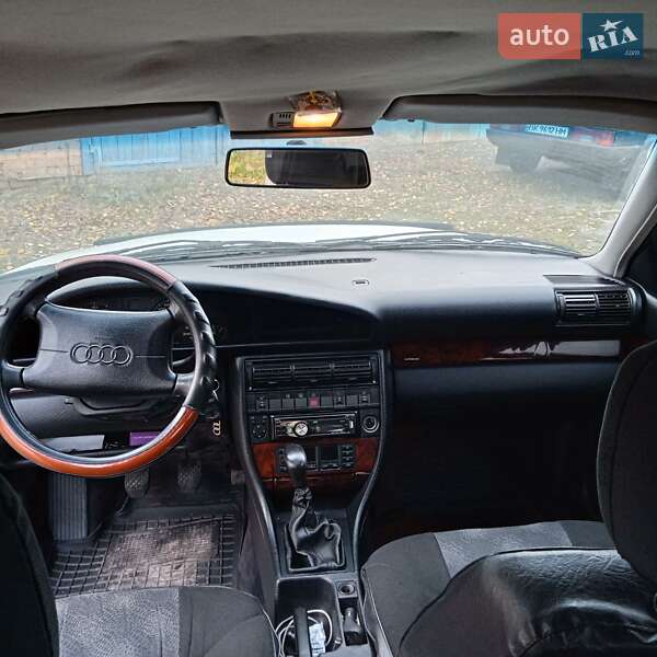 Седан Audi A6 1995 в Заречном