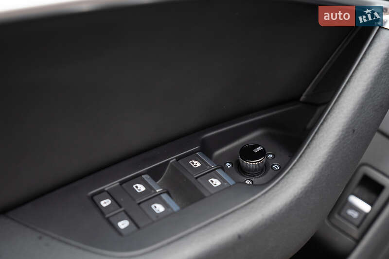 Универсал Audi A6 2021 в Житомире