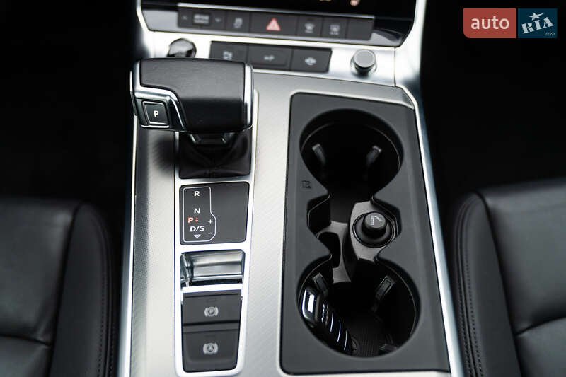 Универсал Audi A6 2021 в Житомире