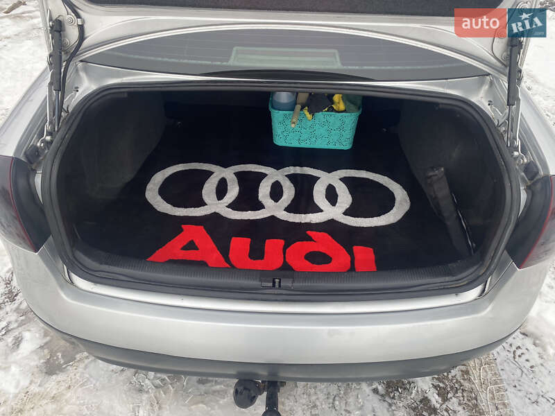 Седан Audi A6 2000 в Попельне