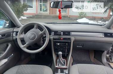 Седан Audi A6 2001 в 
