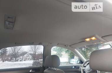 Седан Audi A6 2001 в 