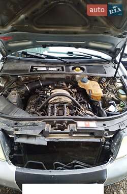 Седан Audi A6 1999 в 