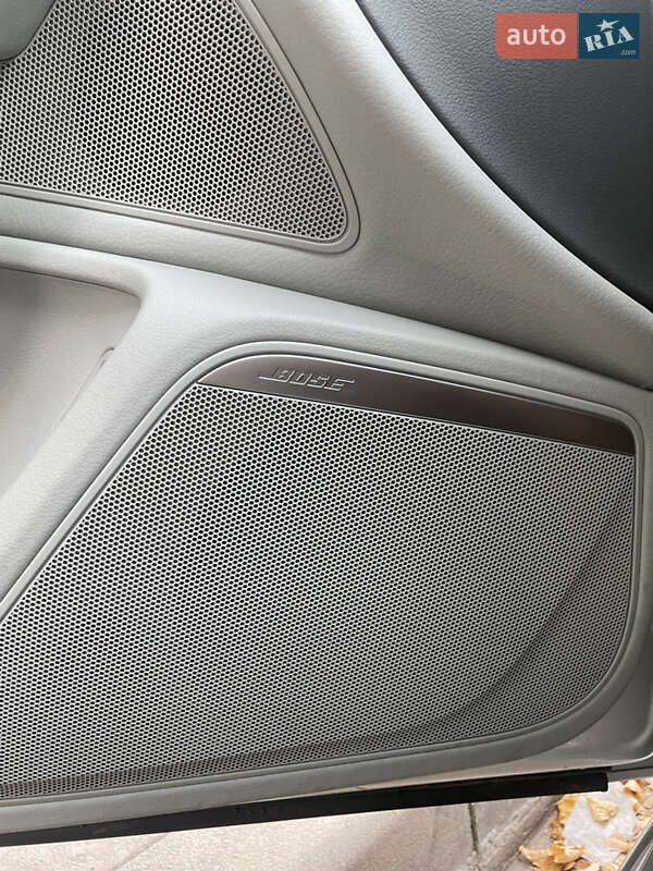 Седан Audi A6 2013 в Львове