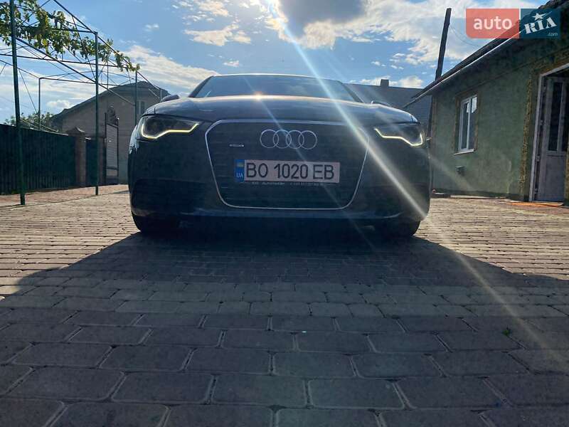 Седан Audi A6 2012 в Чорткове