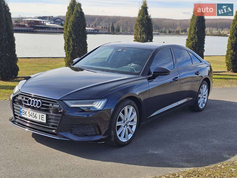 Седан Audi A6 2019 в Чернівцях