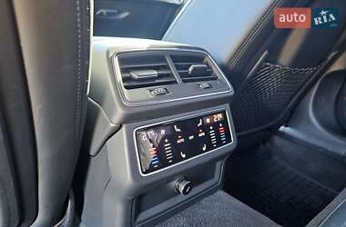 Седан Audi A6 2019 в 