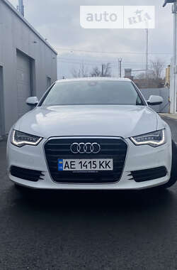 Седан Audi A6 2014 в Дніпрі