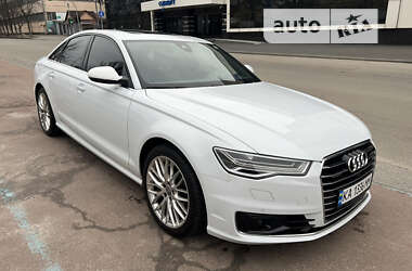 Седан Audi A6 2015 в Киеве