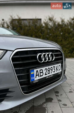 Седан Audi A6 2012 в 