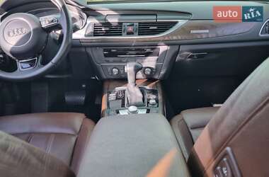 Седан Audi A6 2014 в 