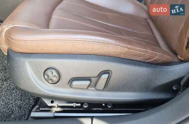 Седан Audi A6 2014 в 