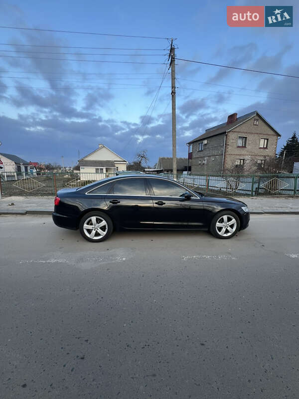 Седан Audi A6 2014 в Ровно