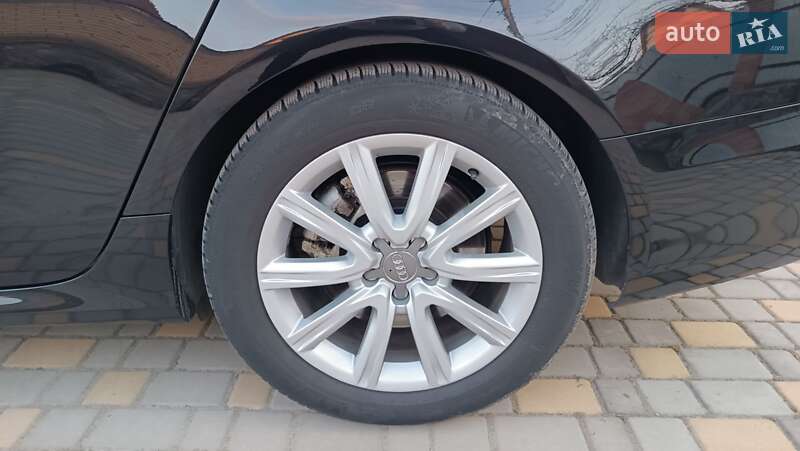 Седан Audi A6 2012 в Виннице