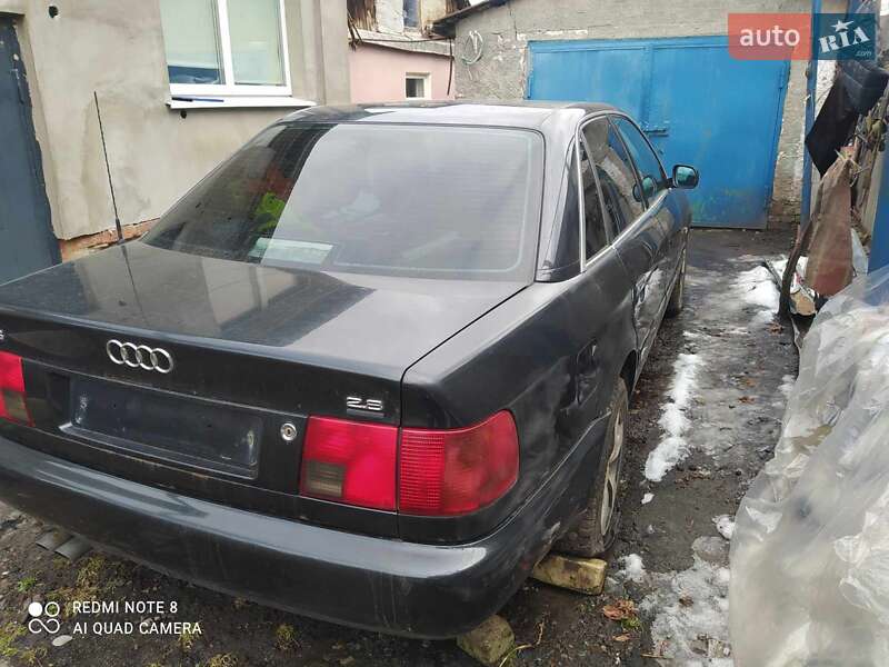 Седан Audi A6 1996 в Харькове