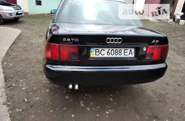 Седан Audi A6 1995 в Львові