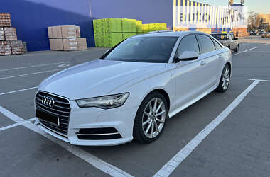 Седан Audi A6 2016 в 