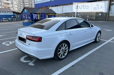 Седан Audi A6 2016 в 