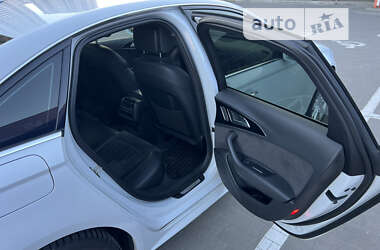Седан Audi A6 2016 в 