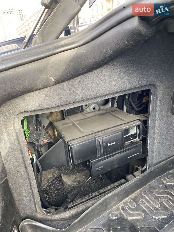 Седан Audi A6 2003 в Одессе