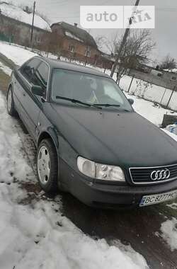 Седан Audi A6 1996 в Жовкве