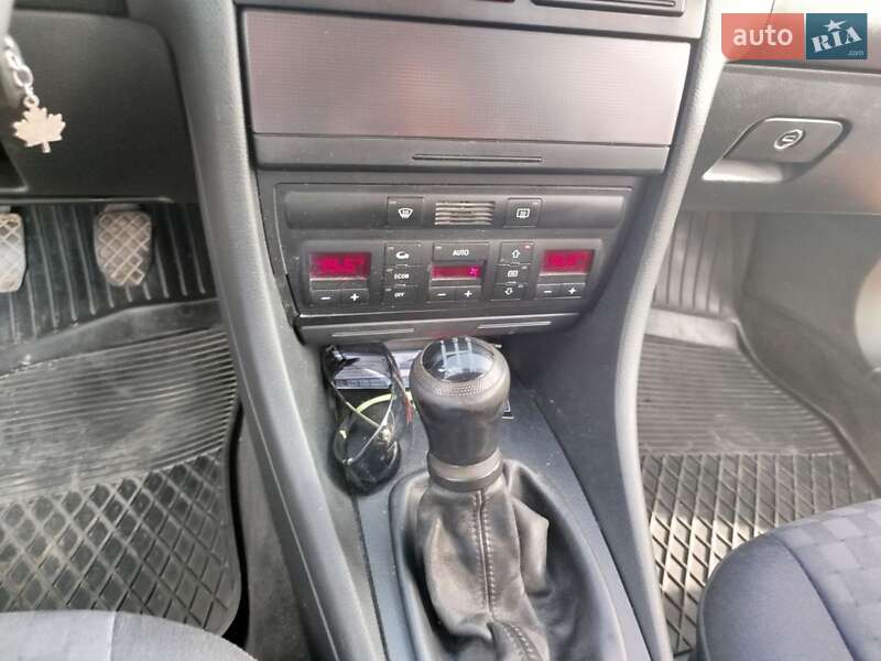 Универсал Audi A6 1998 в Рожнятове фото 21 Универсал Audi A6 1998 в Рожнятове