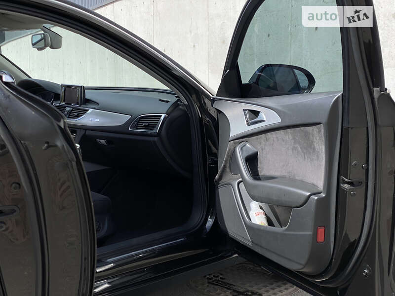 Седан Audi A6 2014 в Буче
