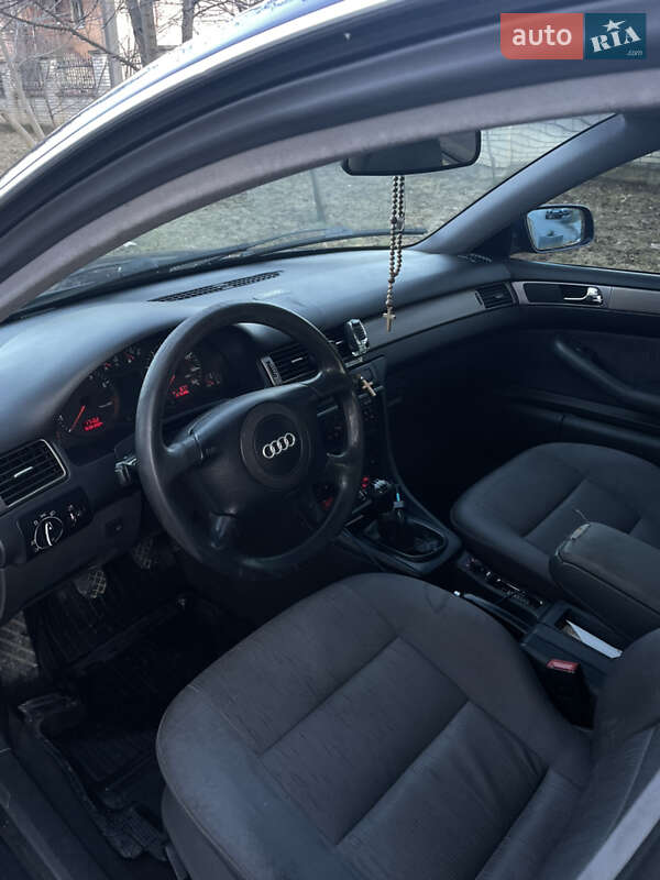 Седан Audi A6 2000 в Івано-Франківську