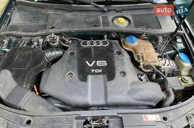 Седан Audi A6 1997 в Липовой Долине