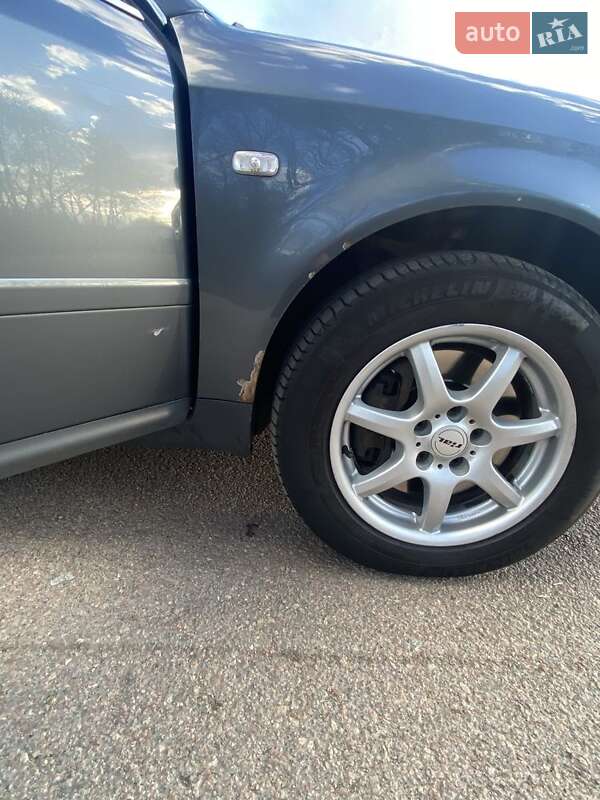 Универсал Audi A6 2003 в Ровно