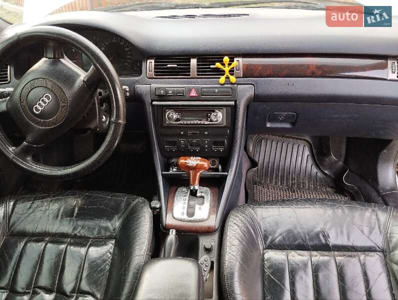Седан Audi A6 1998 в Сумах