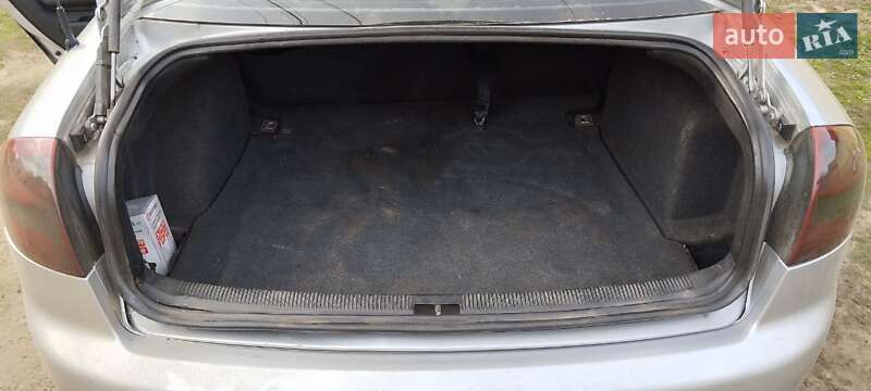 Седан Audi A6 1998 в Сумах