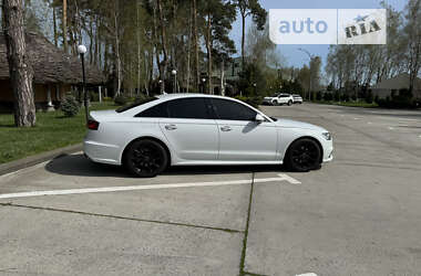 Седан Audi A6 2015 в Киеве