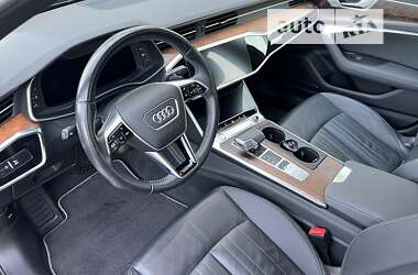 Седан Audi A6 2020 в 