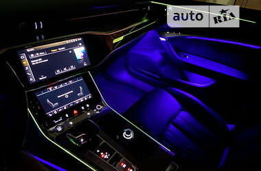 Универсал Audi A6 2019 в 