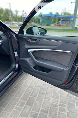 Универсал Audi A6 2019 в 