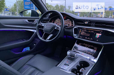 Универсал Audi A6 2019 в 