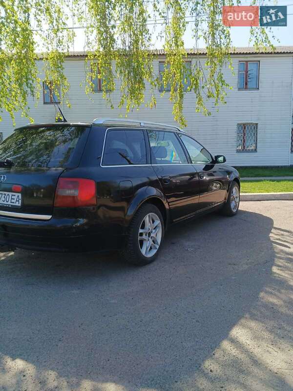 Универсал Audi A6 2003 в Варве