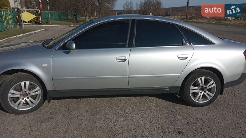 Седан Audi A6 2000 в Валках
