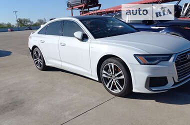 Седан Audi A6 2019 в 