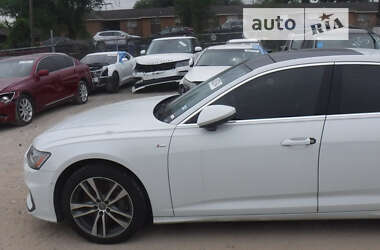 Седан Audi A6 2019 в 