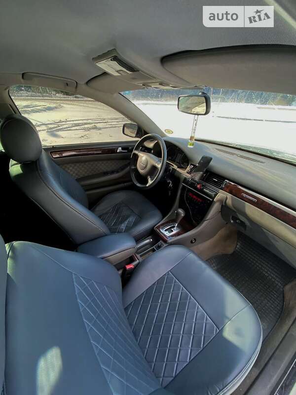 Универсал Audi A6 2002 в Верховине