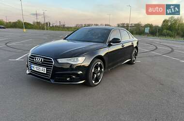 Седан Audi A6 2015 в 