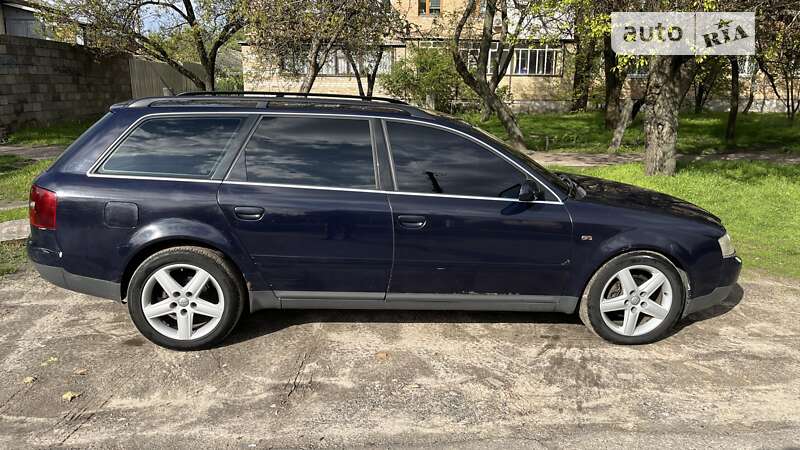 Универсал Audi A6 2001 в Черкассах