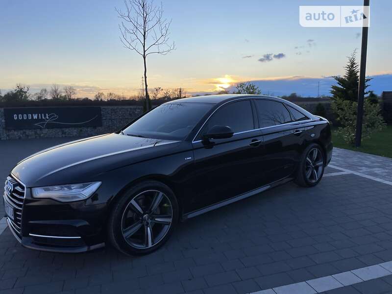 Седан Audi A6 2015 в Мукачево